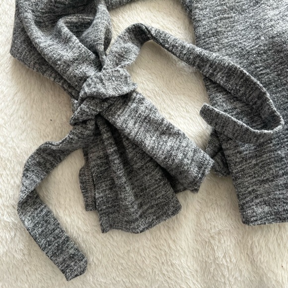 Grey Sweater - Picture 4 of 5